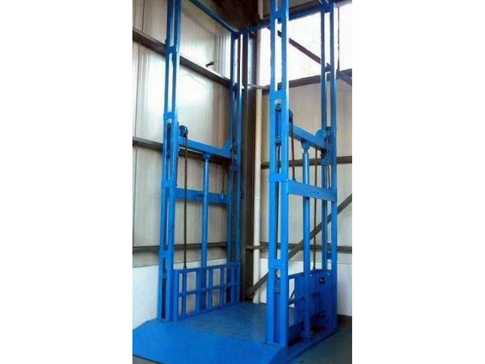 導(dǎo)軌式升降貨梯