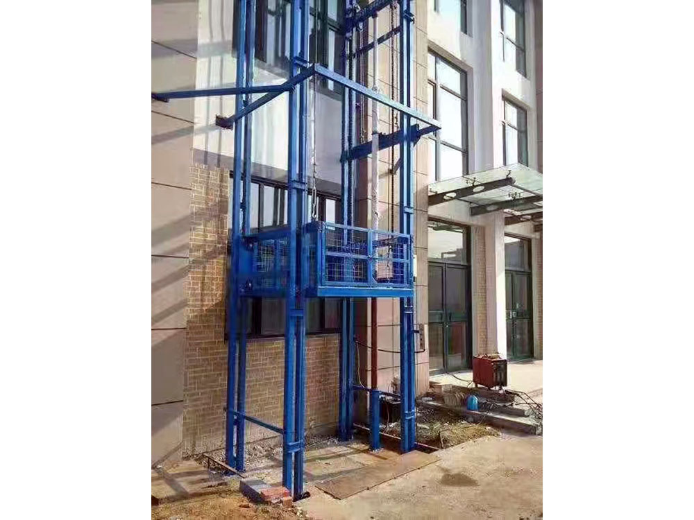 導(dǎo)軌式升降貨梯